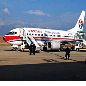 龙湾航空货运航空快运业稳步发展的原因是什么？